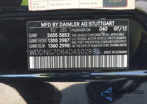 2013 Mercedes-Benz S 550 z USA, uszkodzony, nr VIN WDDNG7DB4DA502893